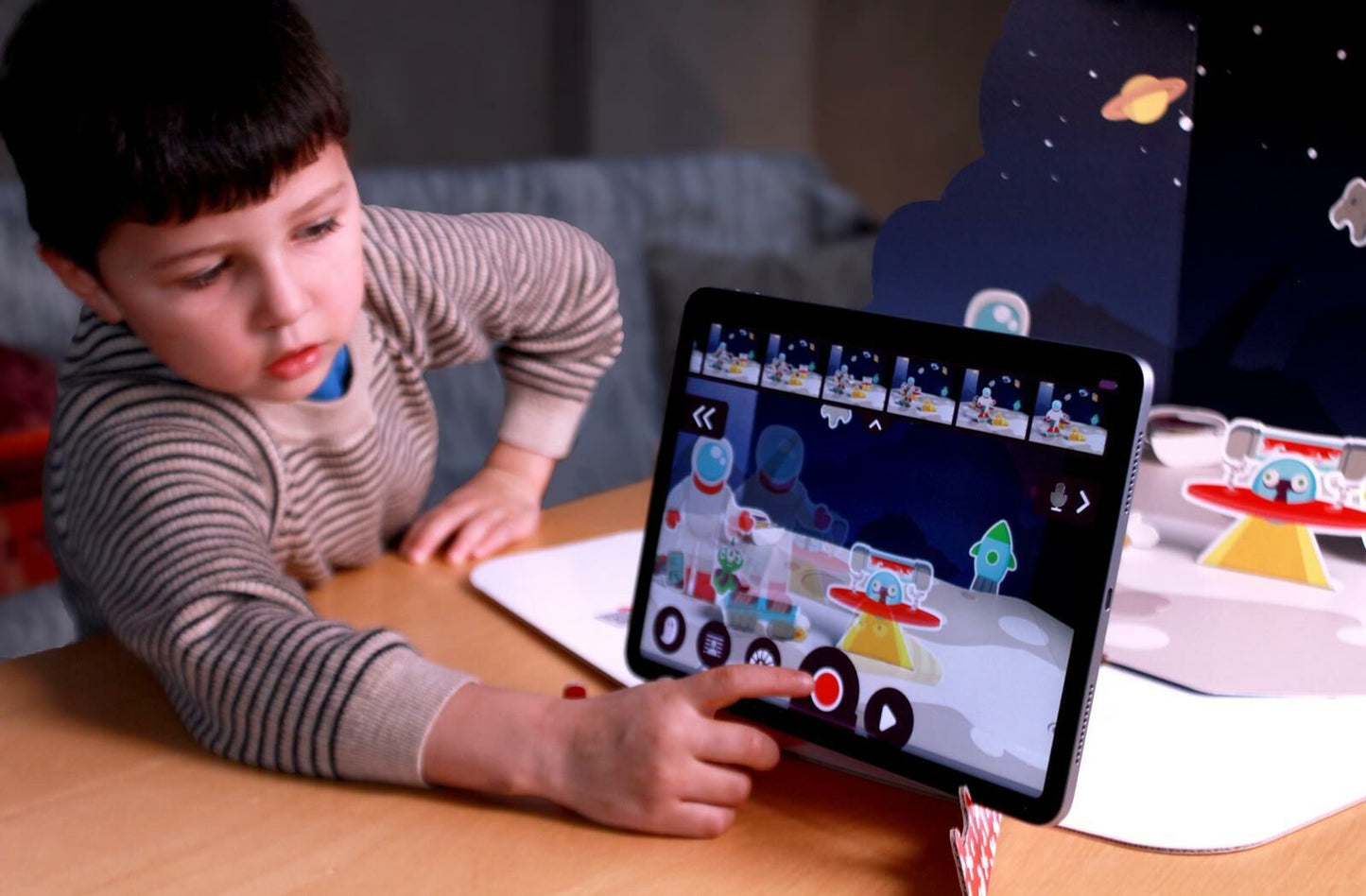 Piximakey Animation Studio – domowy zestaw do tworzenia animacji poklatkowej