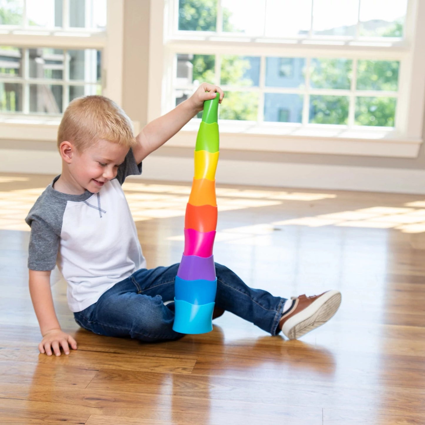 wieża SpiroKu, Fat Brain Toy, piramidka dla dzieci, zabawka edukacyjna, zabawka sensoryczna, układanka dla dzieci, zabawka rozwijająca, kreatywna piramidka, zabawka logiczna, rozwój motoryki, prezent dla dziecka 3+, zabawka Montessori, kolorowa wieża